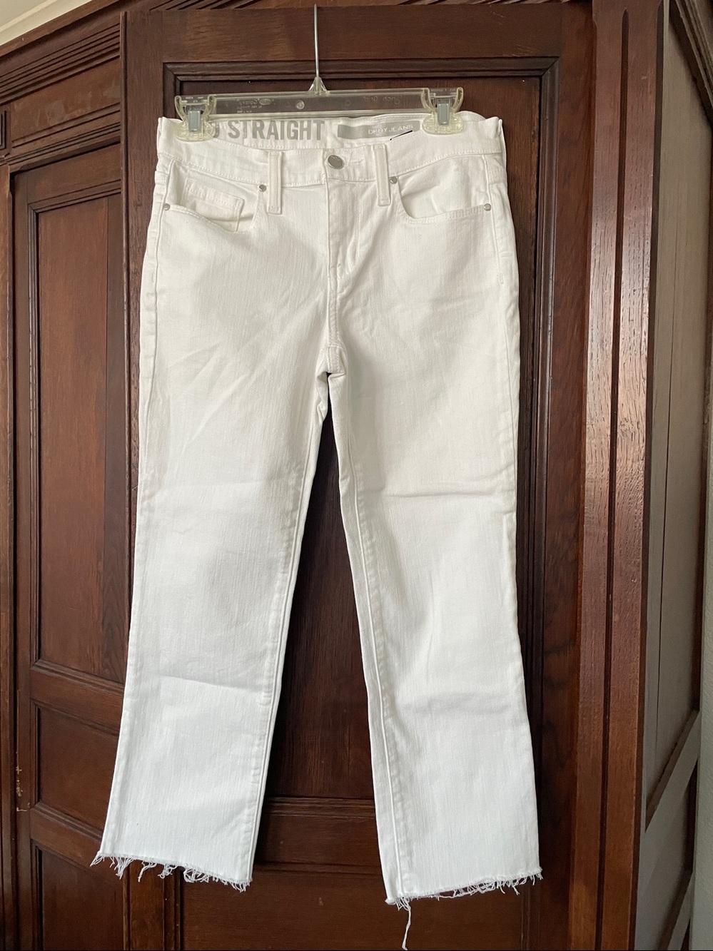 DKNY SoHo White Cotton Straight Leg Mid Rise Cropped Denim Jeans Pants Raw Hem